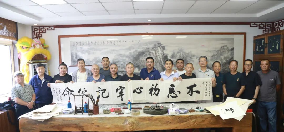 1751417286182338.jpg 舉辦慶祝中國共產(chǎn)黨成立104周年主題黨日活動(dòng)2.jpg